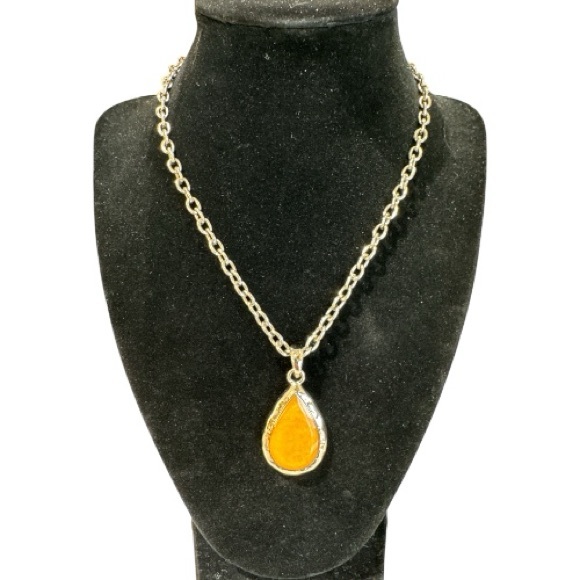 Kenneth Cole Jewelry - Vintage Signed KC Amber Teardrop Pendant Silver Toned Necklace